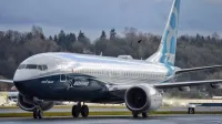 Báo song ngữ 58: Boeing thiệt hại gần 5 tỉ USD quý II vì 737 Max