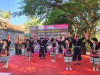 BÁO SONG NGỮ HÀN-VIỆT SỐ 13 - Đặc sắc điệu múa chuông người dân tộc Dao Tiền ở huyện Vân Hồ, tỉnh Sơn La